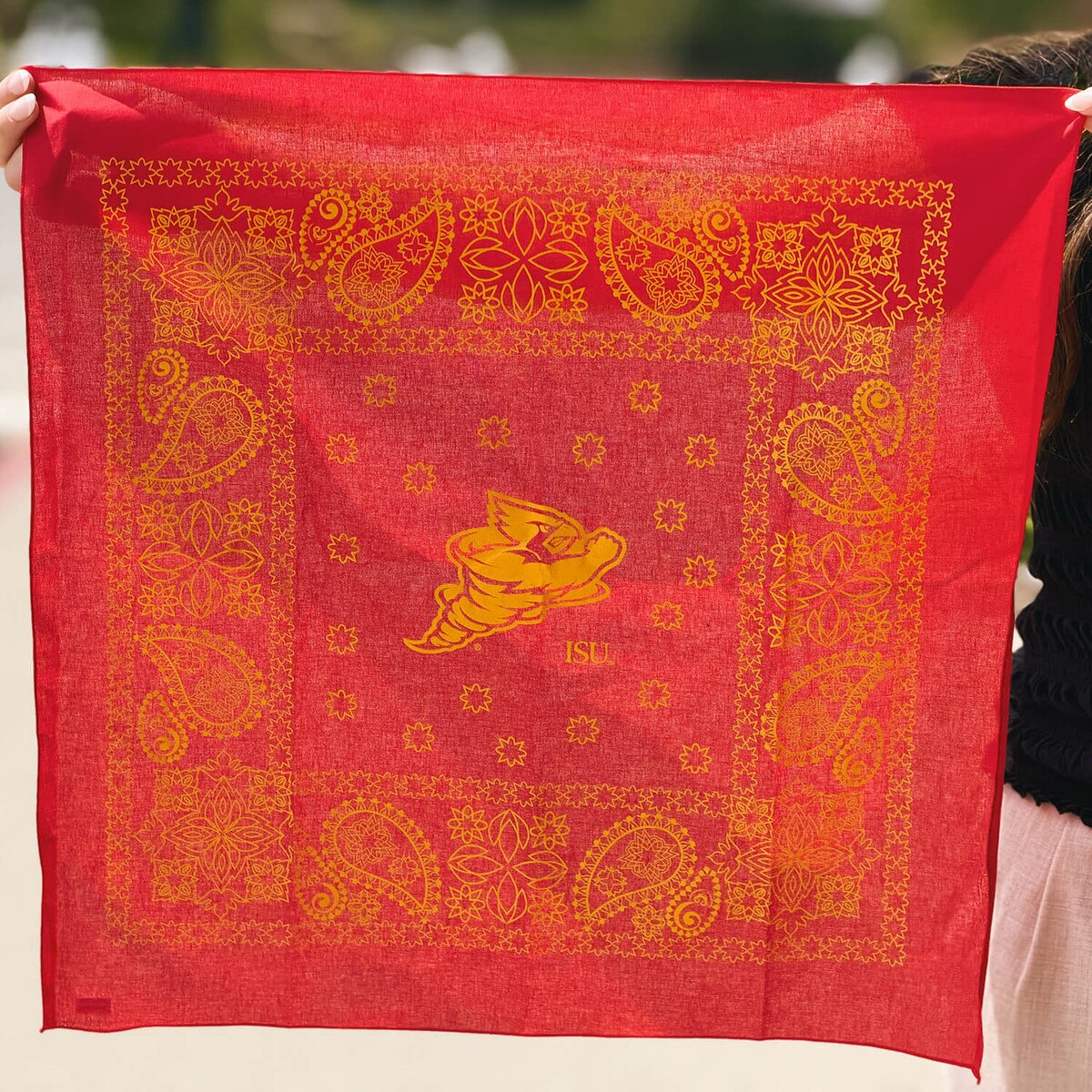 Iowa State Punching Cy Cardinal Bandana 22-inch x 22-inch